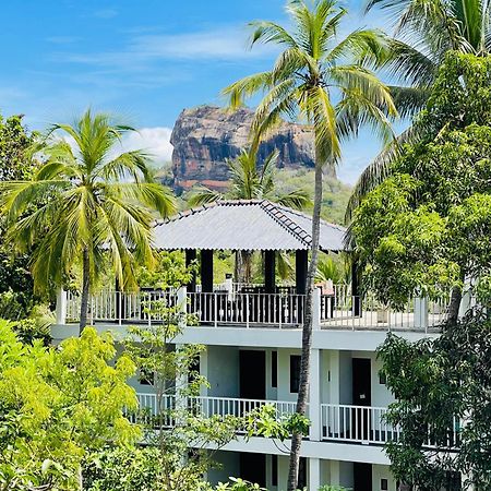 Lakmini Lodge Sigiriya Luaran gambar