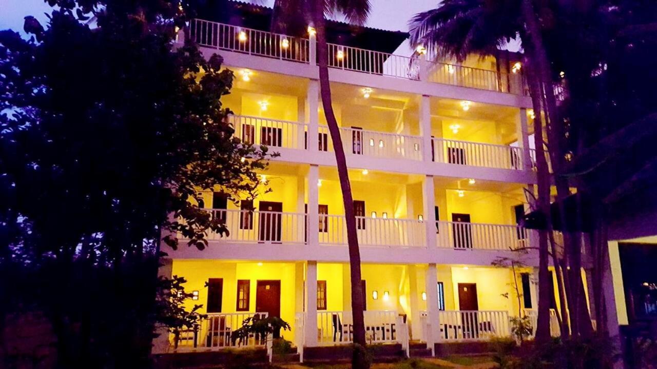 Lakmini Lodge Sigiriya Luaran gambar