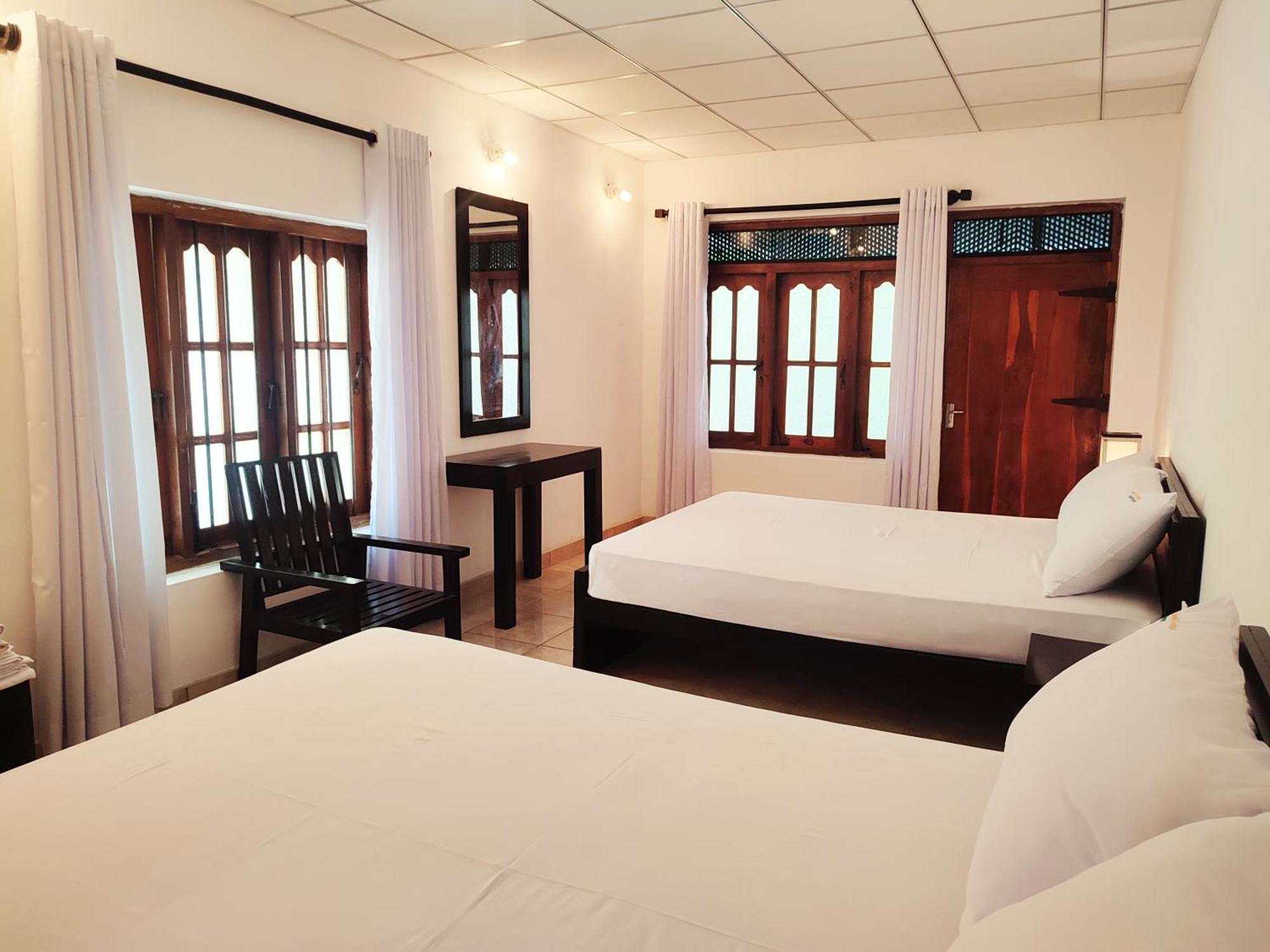 Lakmini Lodge Sigiriya Luaran gambar