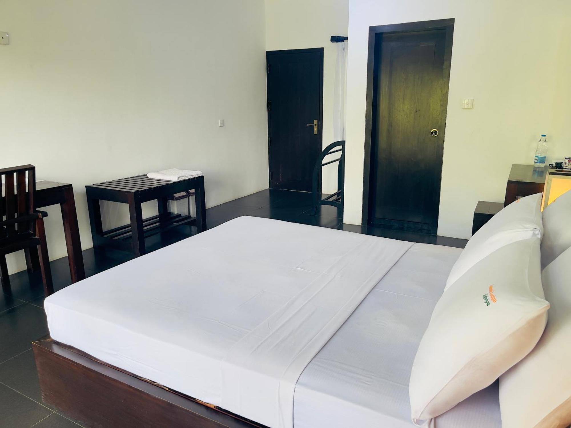 Lakmini Lodge Sigiriya Luaran gambar
