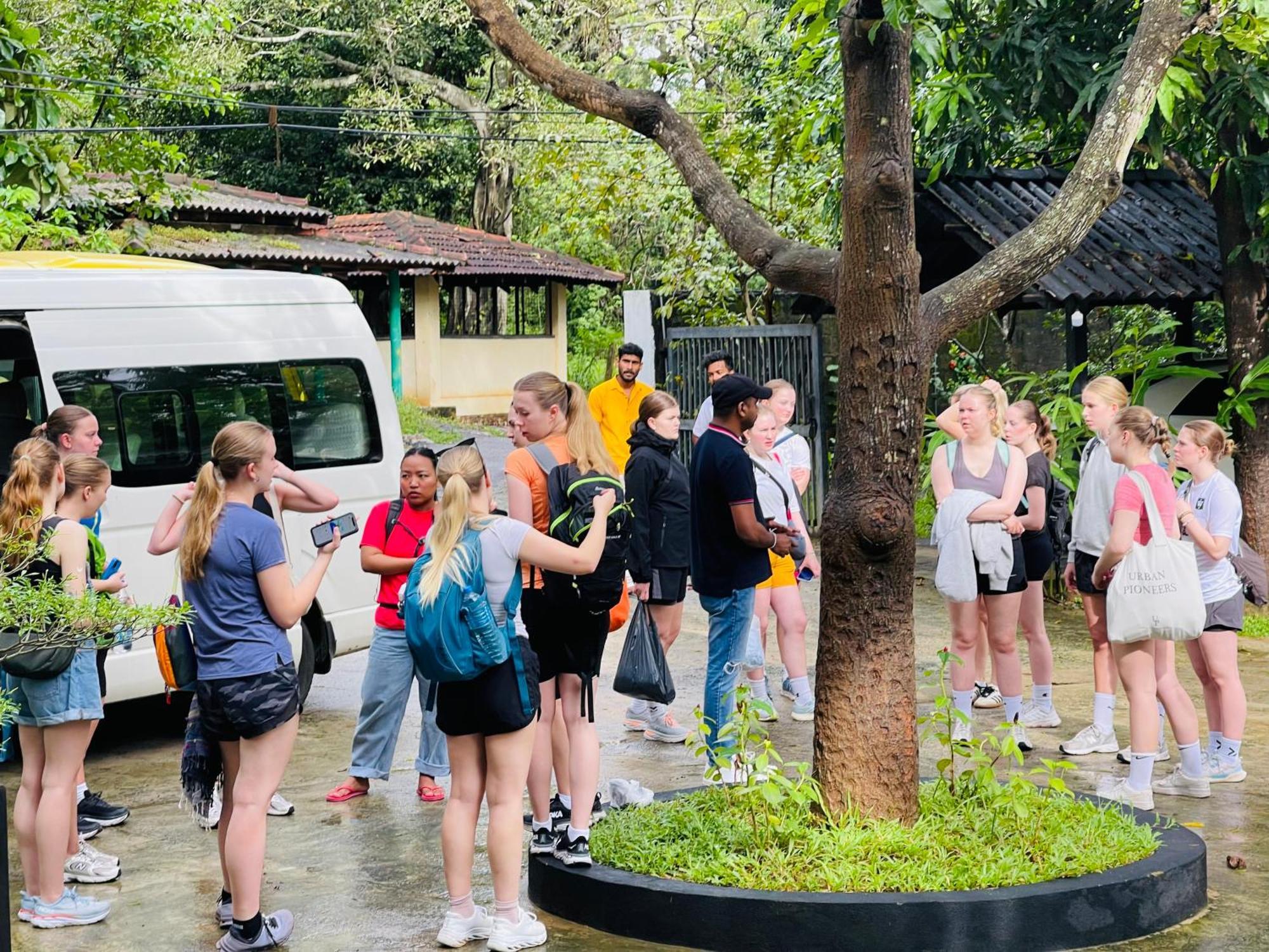 Lakmini Lodge Sigiriya Luaran gambar
