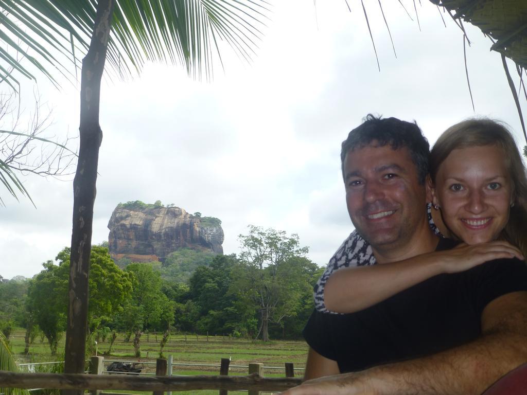 Lakmini Lodge Sigiriya Luaran gambar