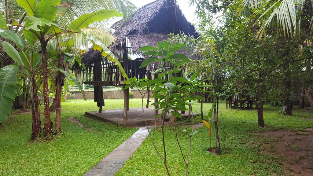 Lakmini Lodge Sigiriya Luaran gambar