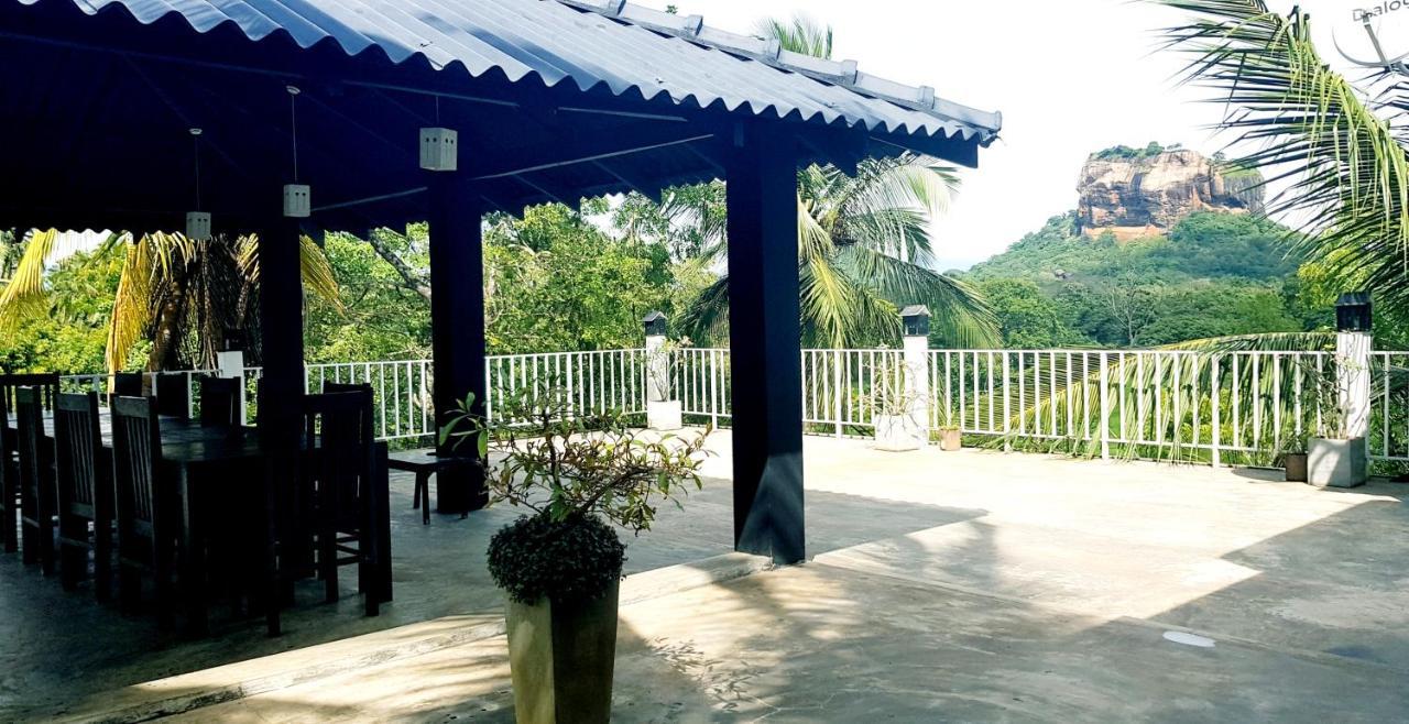 Lakmini Lodge Sigiriya Luaran gambar